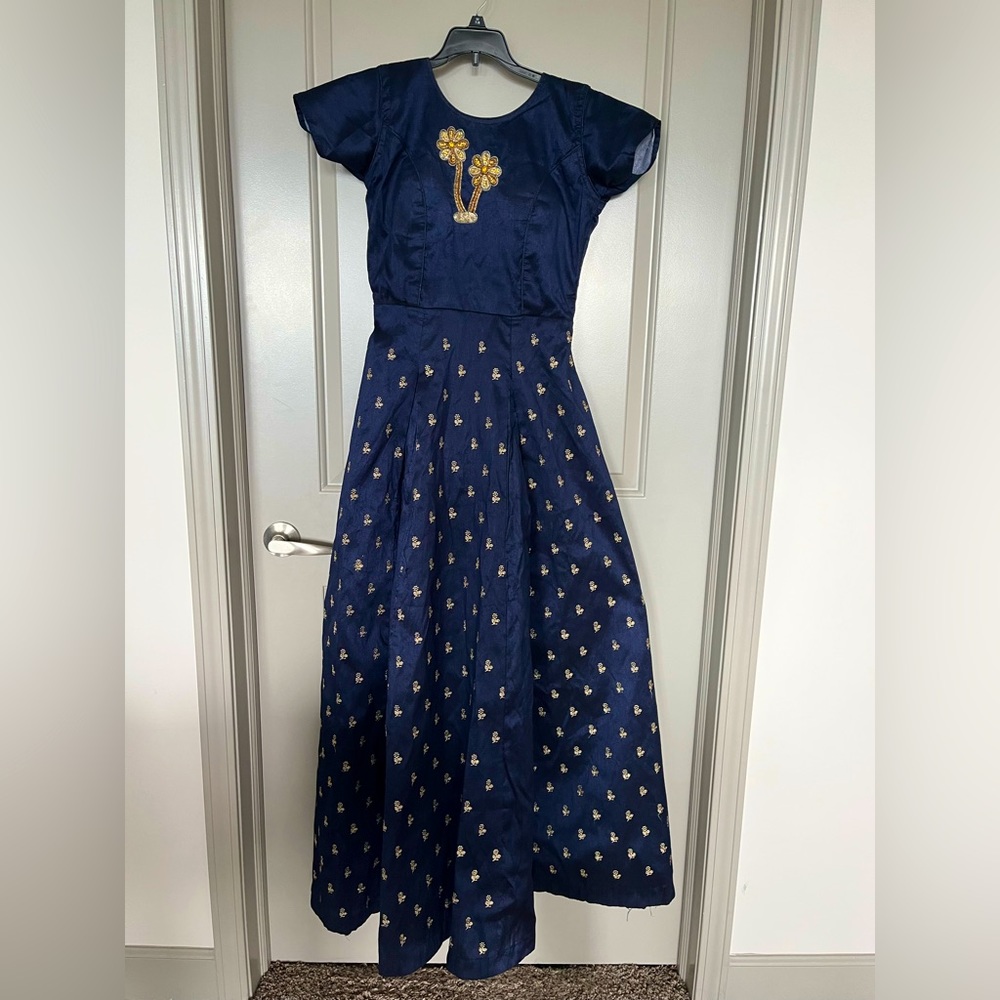 Anarkali with a lot of flare. Silk cotton and is comfortable to wear